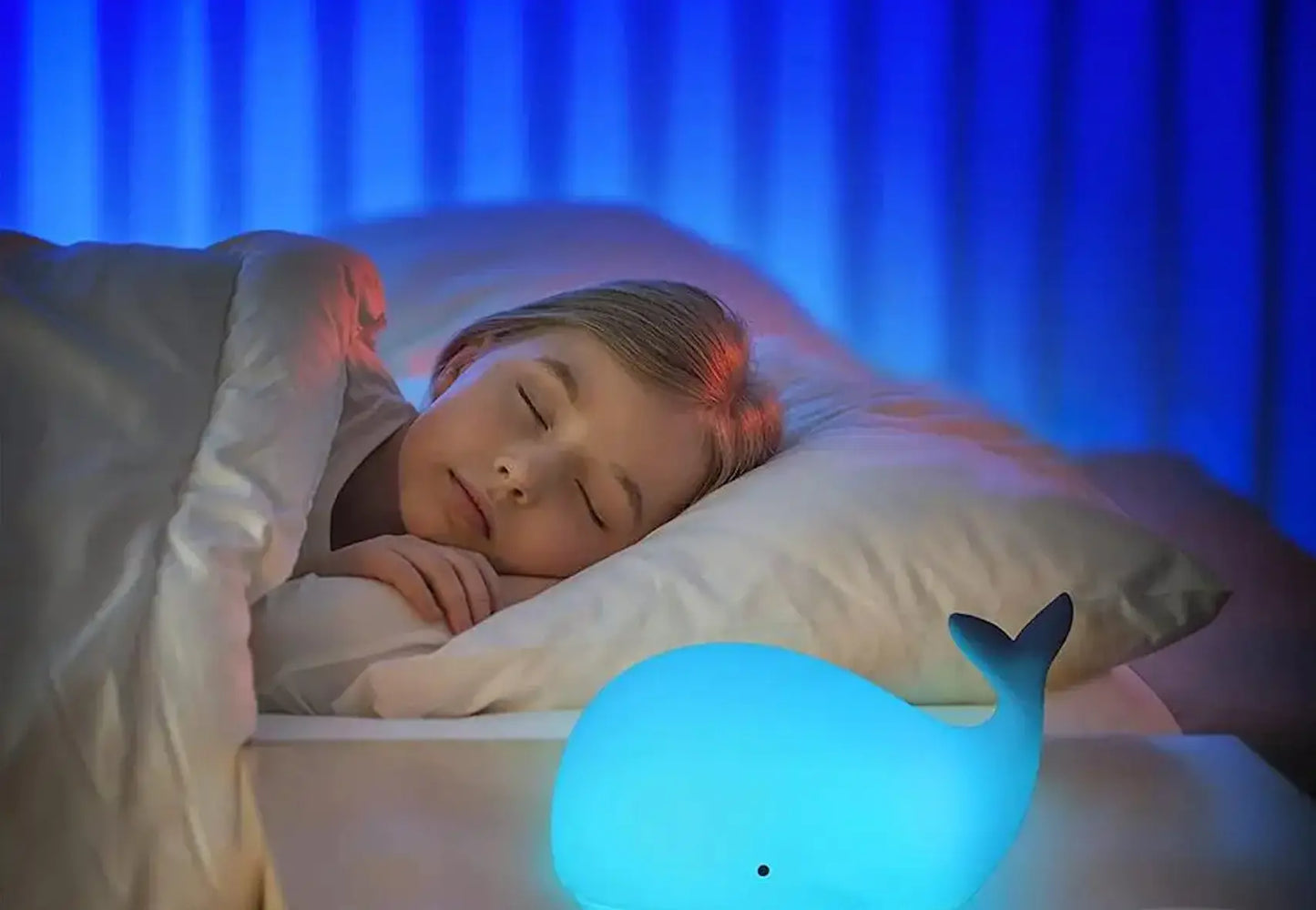 Veilleuse LED tactile en forme baleine, capybara, pingouin, lapin BABY CHIC PALACE